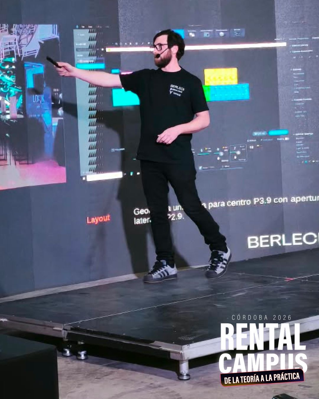 Clase sobre layout y configuración de pantallas LED proyectada en el Campus