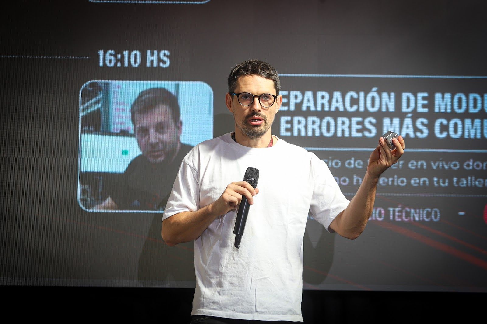 Charla sobre reparación de módulos LED y los errores más comunes del taller